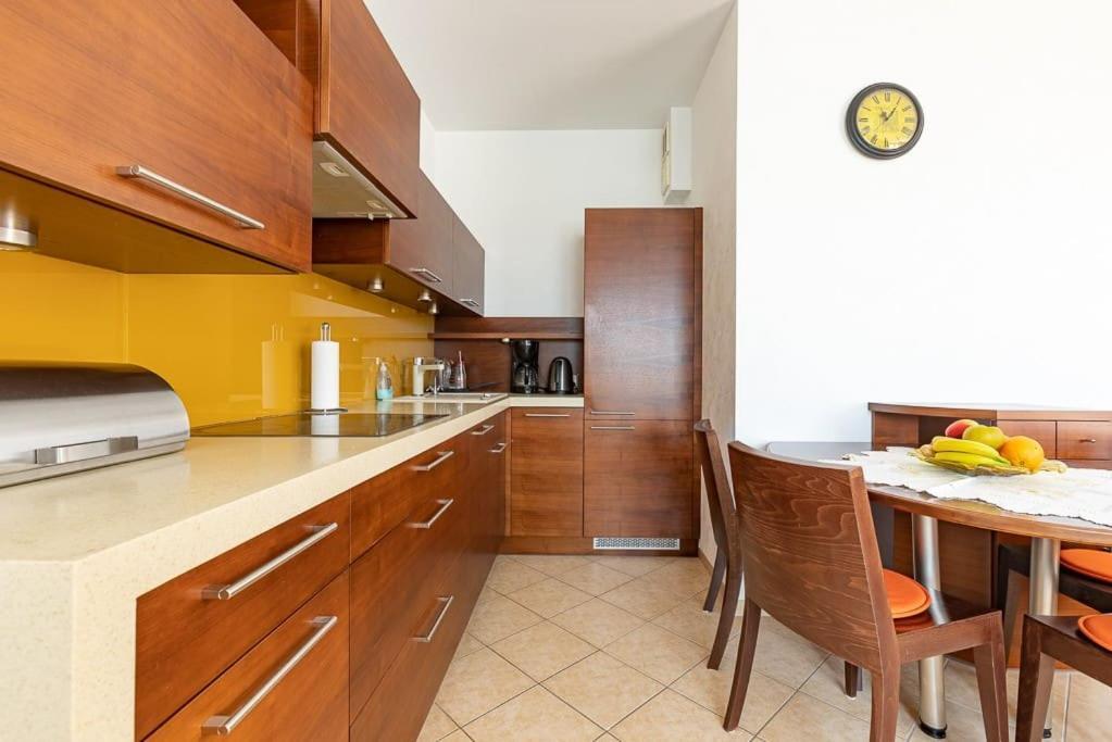 Apartment In The Heart Of 그단스크 외부 사진